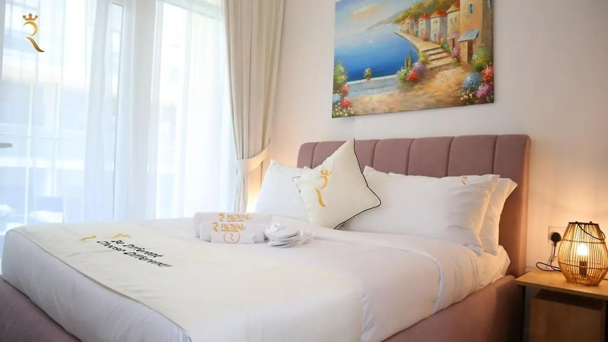 Serene Masdar 1Br Pool And Quick Airport Access Abu Dhabi