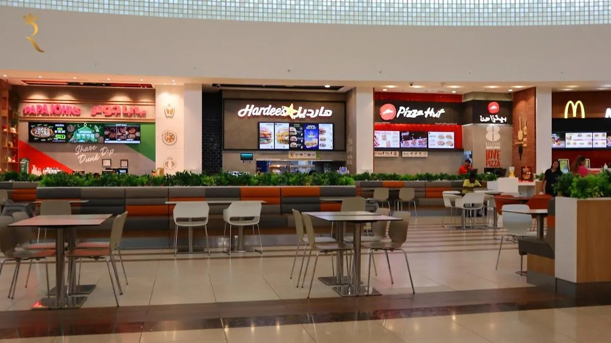 Appartamento Serene Masdar 1Br Pool And Quick Airport Access Abu Dhabi