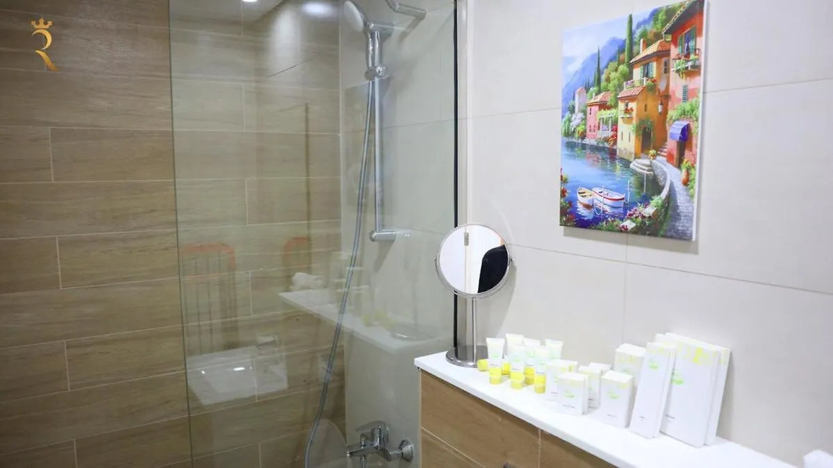 Serene Masdar 1Br Pool And Quick Airport Access Abu Dabi Apartamento